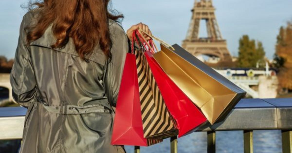 France to End Disposal of $900 Million in Unsold Goods Each Year
